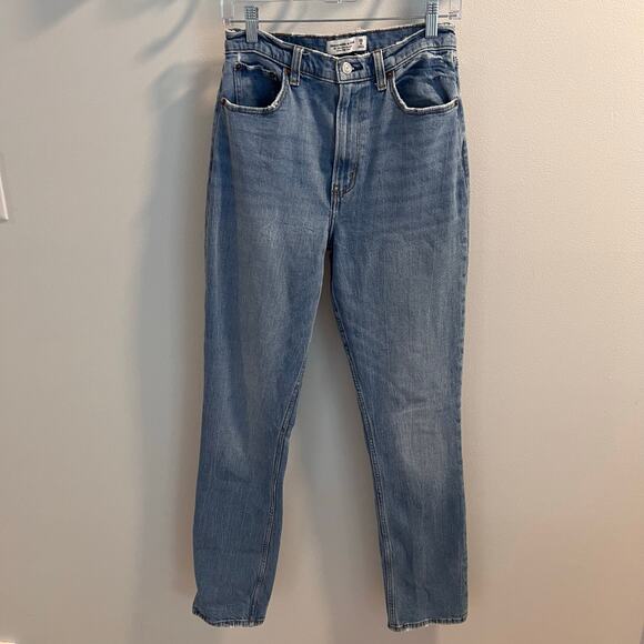 Abercrombie & Fitch The 90s Slim Straight Ultra High Rise Jeans Size 28 / 6L - Picture 1 of 9